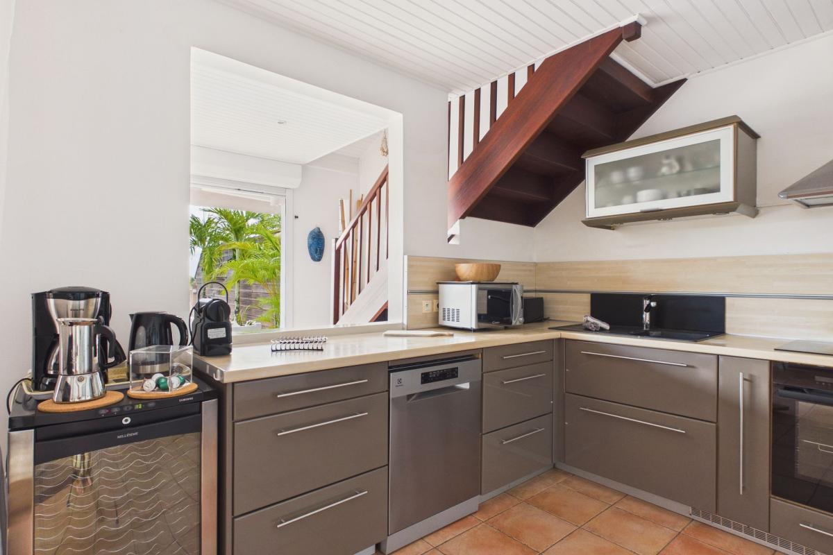 Location villa 5 personnes - cuisine 1 cave à vin